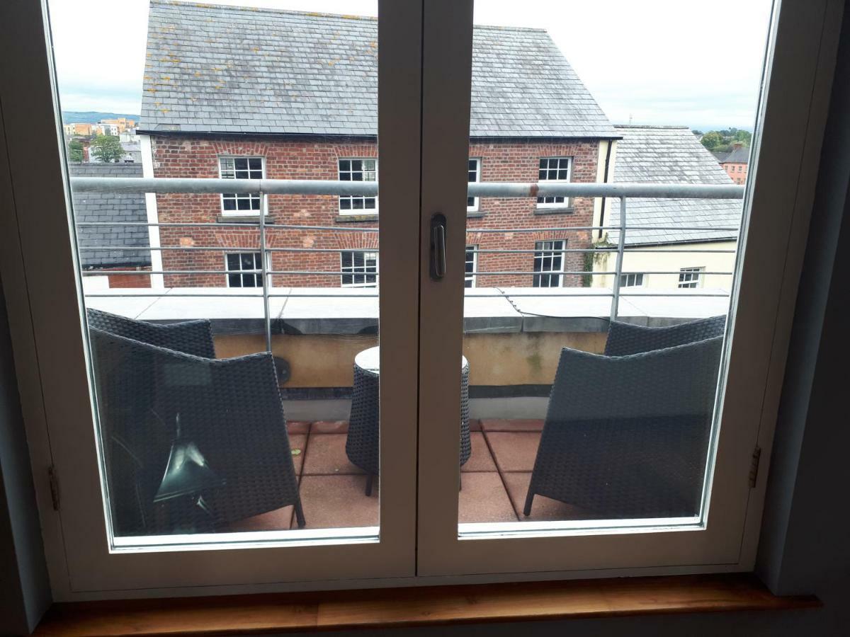 Luxurious Penthouse Apartment 1 , City Centre Kilkenny Bagian luar foto